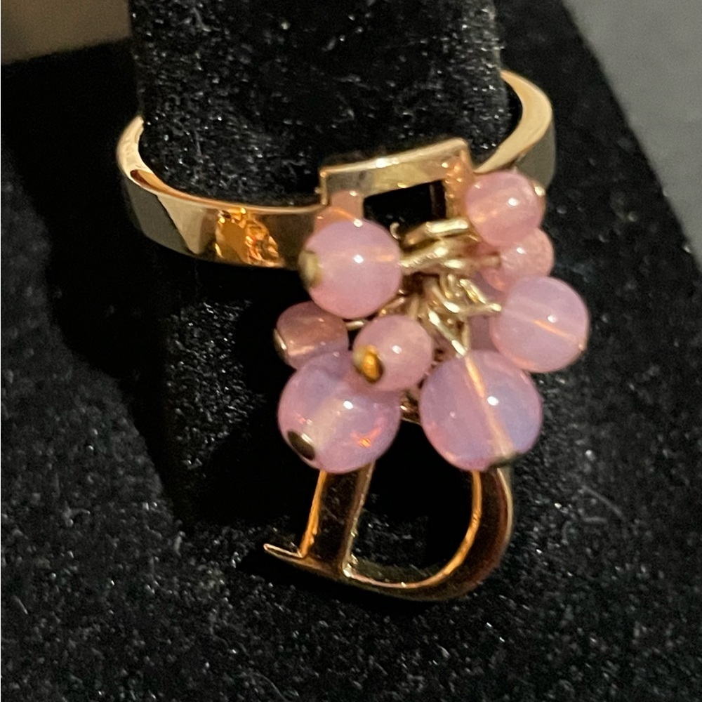 DIOR VINTAGE Gold Plated ring with Pink glass charms Size 7 
Includes Dior Box - Picture 4 of 6